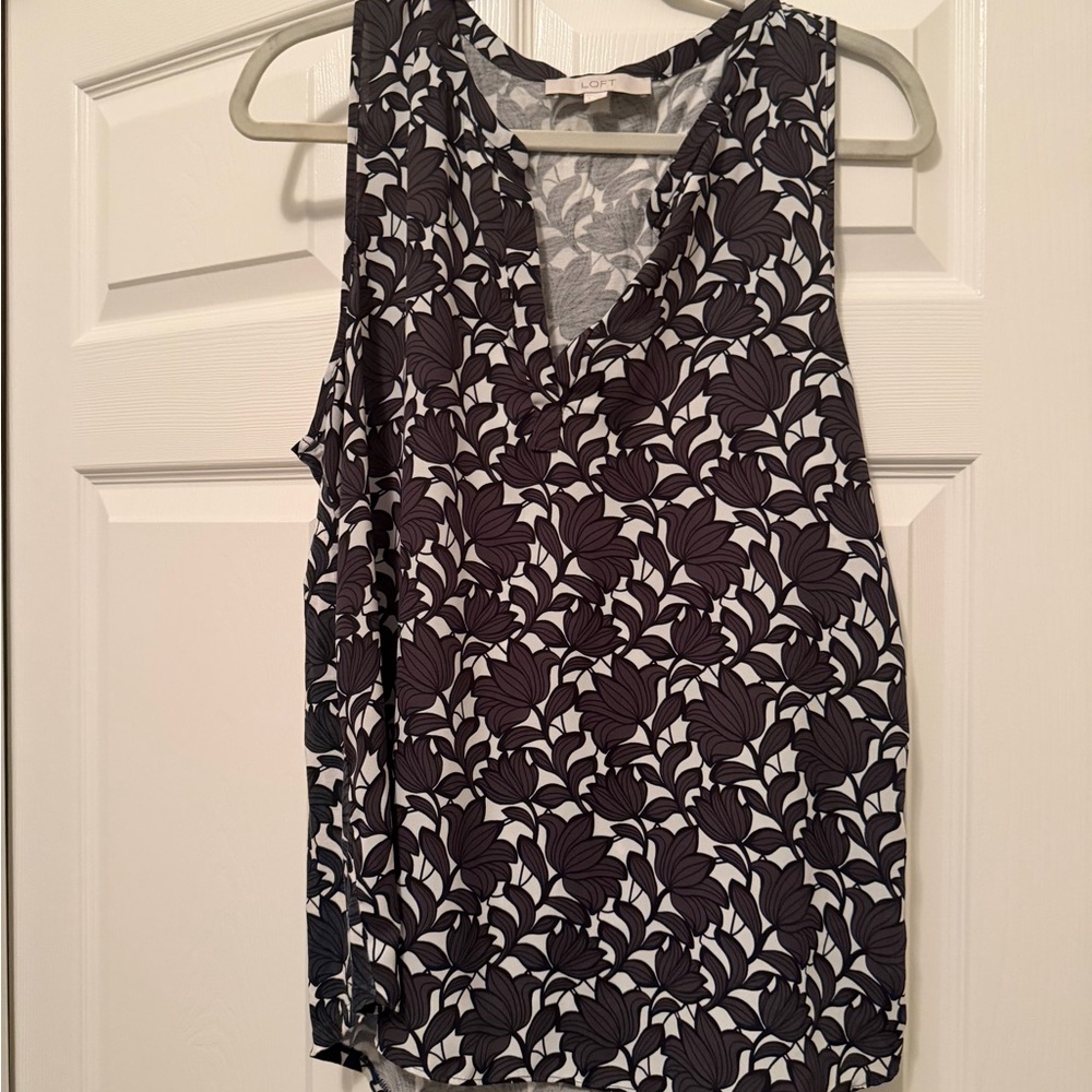 LOFT Monochrome Leaf Pattern Sleeveless Top